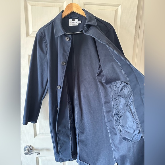 Topman Men’s Long Coat - in size large - Picture 7 of 7